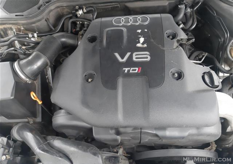 Audi A8 boi ndrim