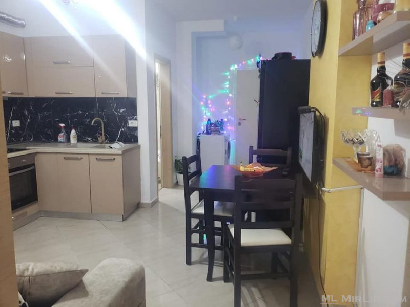 Apartament në shitje Vlorë - qyteti, € 31000, 56 m²