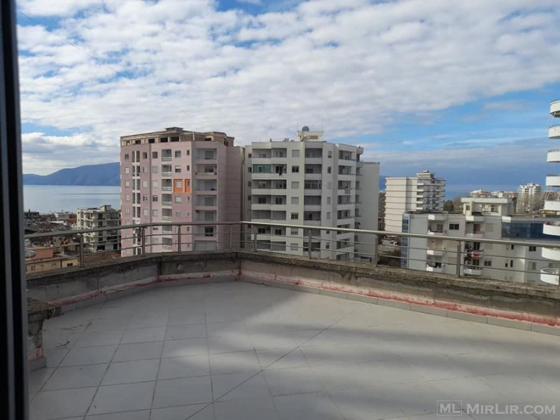  Apartament në shitje Vlorë - qyteti - SHITET PENTHOUSE 175m2 NE TRANSBALLKANIKE ME PAMJE DETI, € 85.000, 175 m²