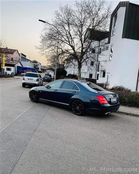 Mercedes.Benz