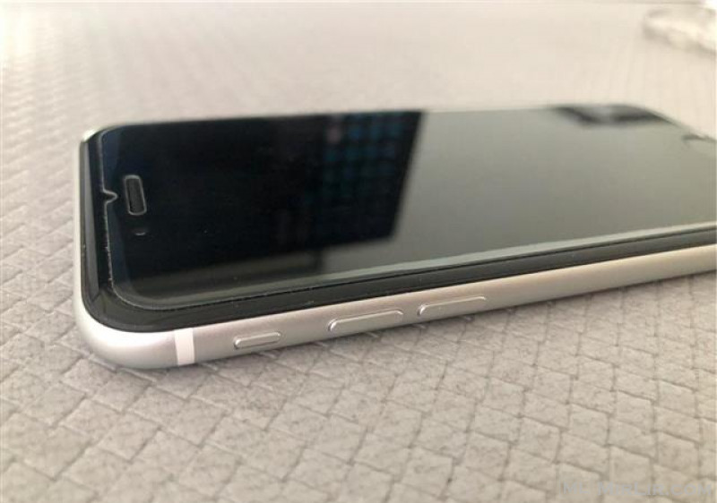 Apple iPhone SE 2020 64GB garancion deri 10-2021