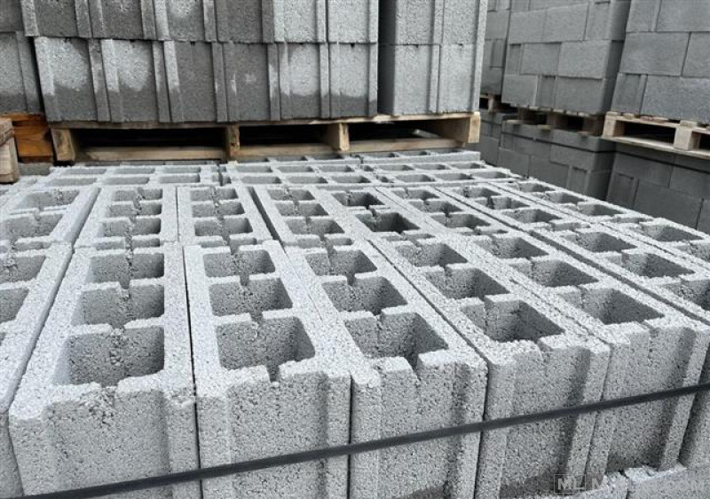 Shiten bllokat e betonit
