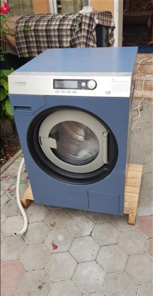 Makina per larje lavatrice tharese pastrim kimik