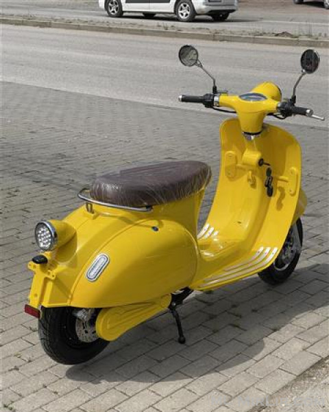 Scooter Model Vespa 2021 00km 1500W