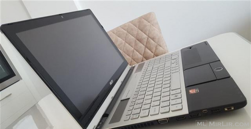 Shitet llaptopi Acer Aspire 5943G per pjese