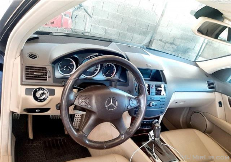 Mercedes Benz C250 4MATIC