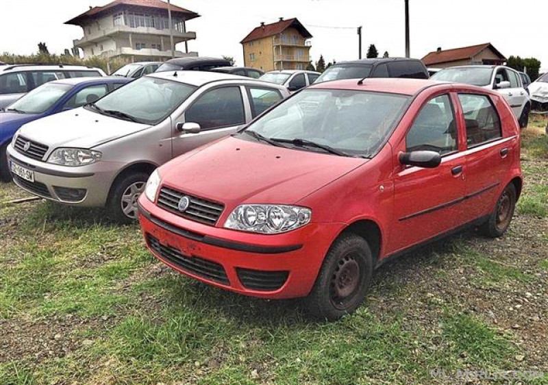 Fiat punto 1.2 8v 2004 per pjese Kalaja Mitrovice