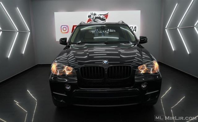 BMW X5 2011 5.0i