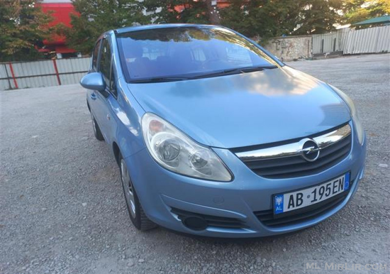 Shitet Opel Corsa 1.4 Benzin+Gaz ardhur nga ??