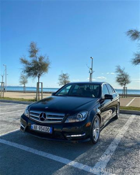 C 300 Mercedes Benz 2012 Benzine/Gaz