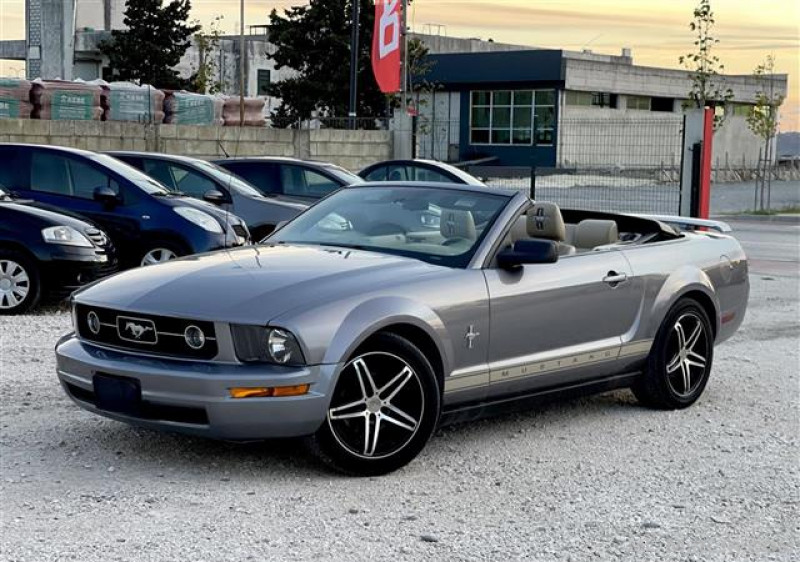 FORD MUSTANG 4.0 BENZIN KAMBRIOLET “AUTOMAT”