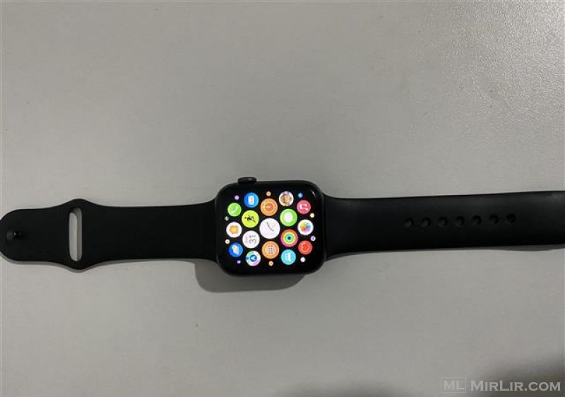Apple Watch Series 4 i 44mm versioni 8.0.1 