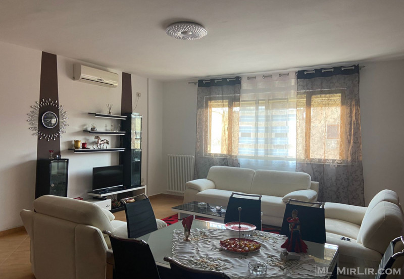 SHITET SUPER APARTAMENT NË QENDËR TË QYTETIT, ELBASAN.