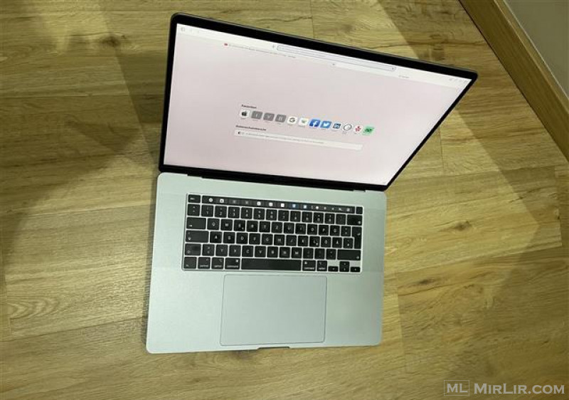 Macbook Pro Touchbar 16 inch i7 