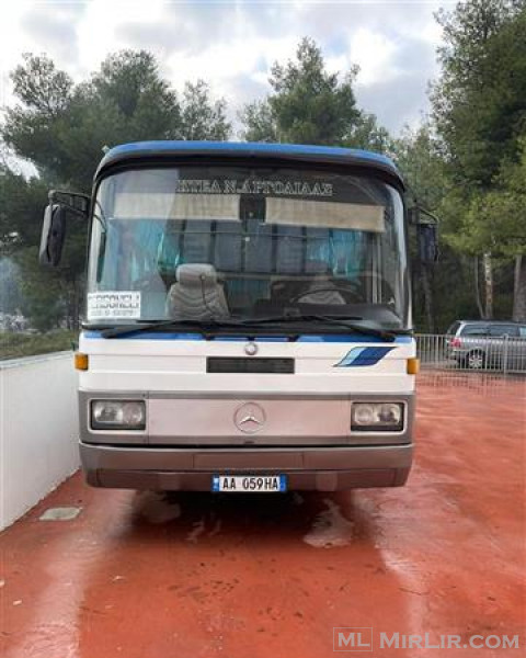 Autobus Mercedes Benz