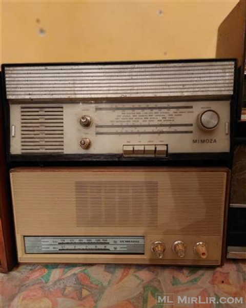 Radio te vjetra Shqiptare