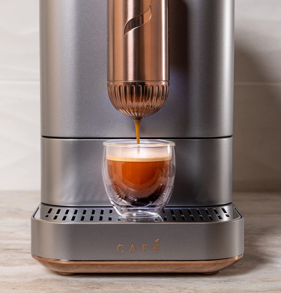 Café Affetto Automatic Espresso Machine | Krijoni në 90 sekonda | Presioni i pompës 20 bar për nxjerrje të ekuilibruar | Pesë nivele të rregullueshme të madhësisë së bluarjes | WiFi i lidhur për personalizimin e pijeve | Çeliku i argjendtë