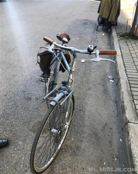 Shitet Bicikleta e markes Italiane Regina 78
