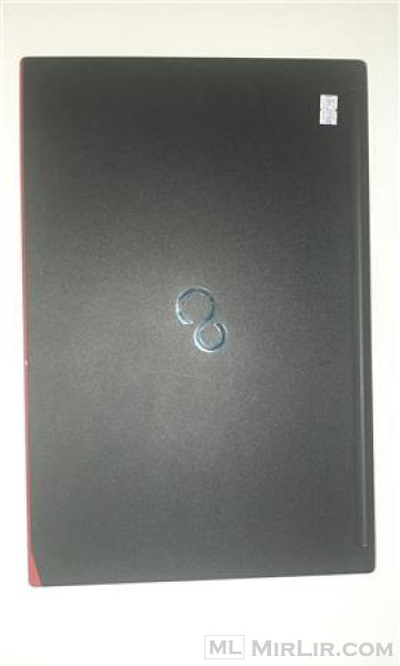 Shitet llaptopi Fujitsu Lifebook E554