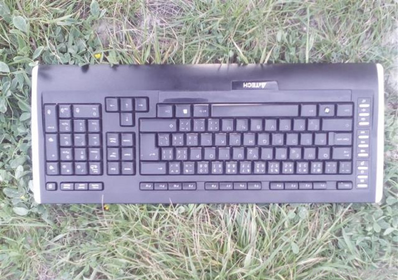 A4Tech Wireless Keyboard GR-152 E blere 20$ shitet 10$