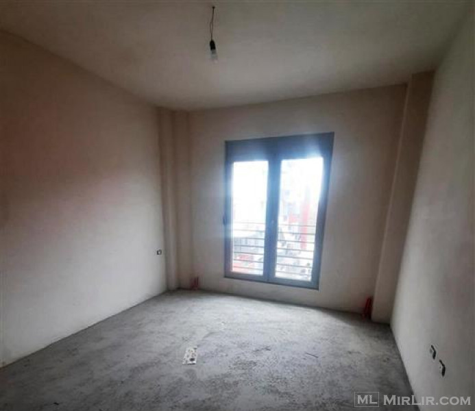 Apartament në shitje-Korçë