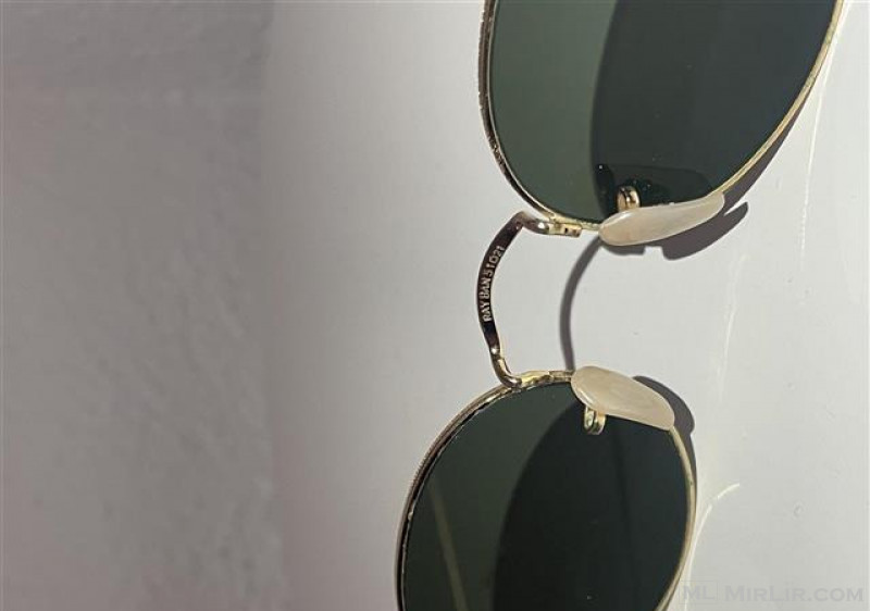 Syze dielli Ray Ban origjinale??