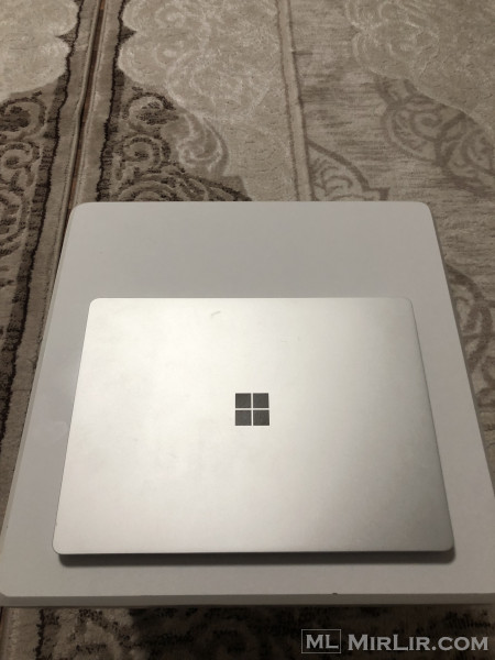 Shes Laptop: Microsoft Surface Go, Notebook