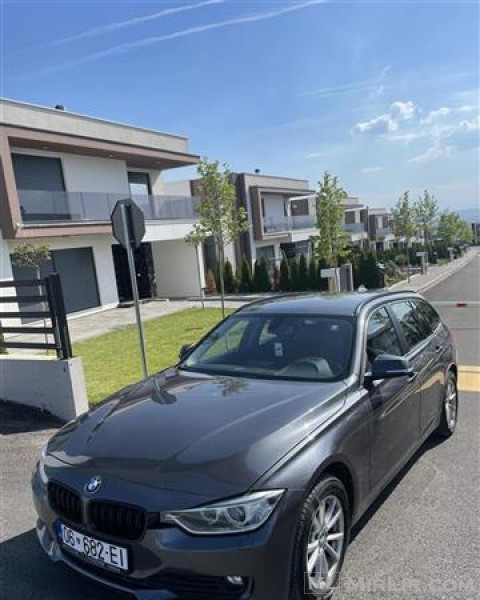BMW 318d Touring Automatic 2013??