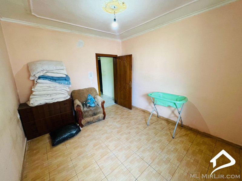 Shitet apartament 1+1 kati 2 ne Dergut, Shkoder