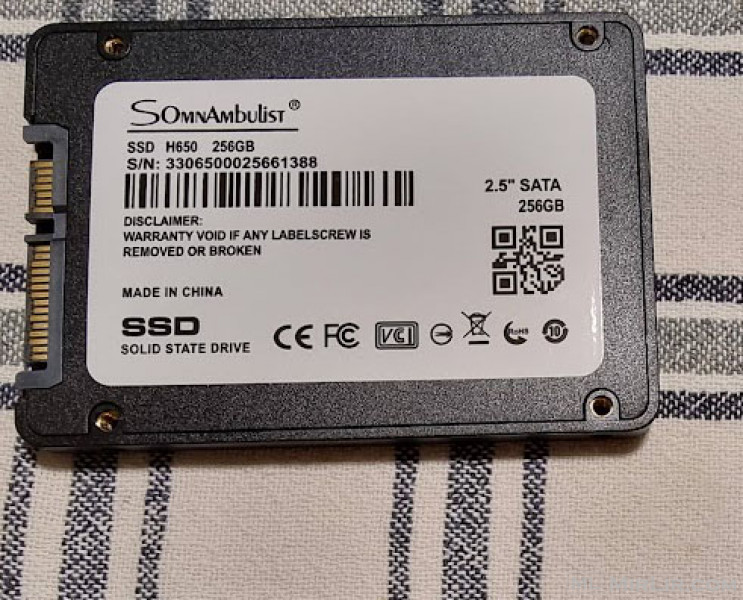 256GB SSD 2.5 inch SATA-3 (6Gb/s) - I RI