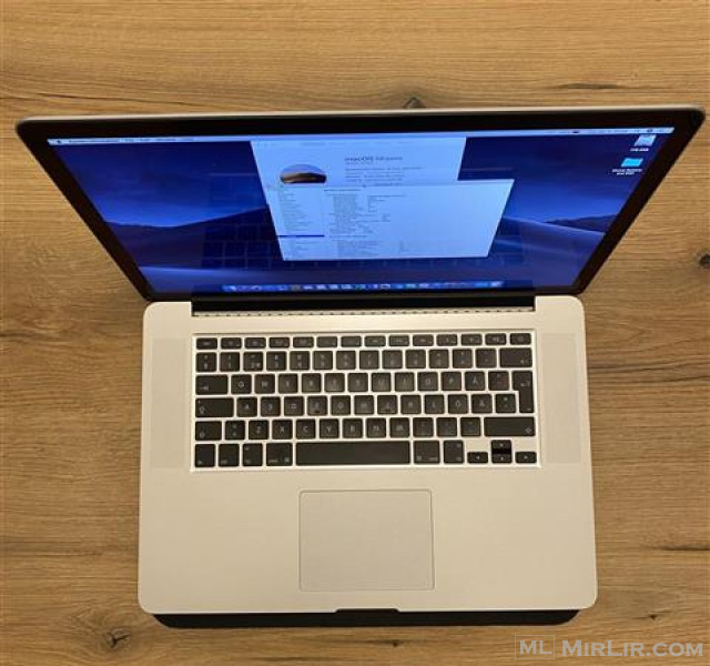 MacBook Pro (Retina, 15-inch, Mid 2015) 2.5 i7 16GB 1TB