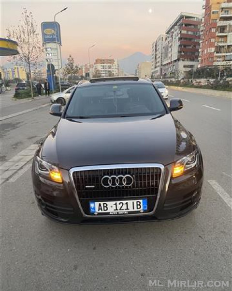 Shitet Audi Q5 3.0