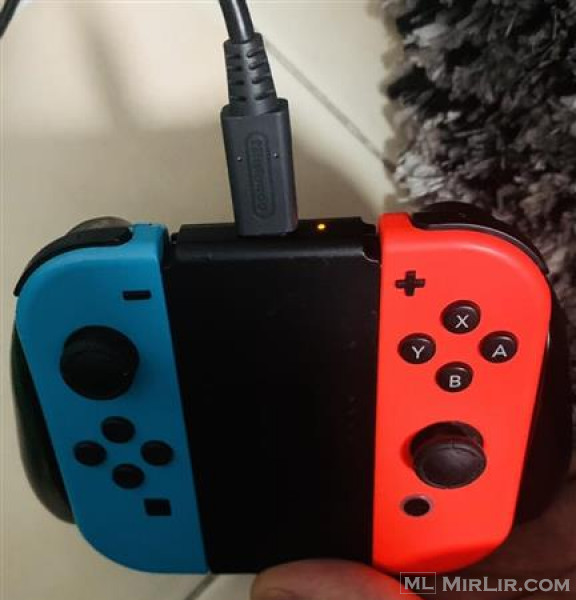 Nintendo switch joycon dhe charging grip