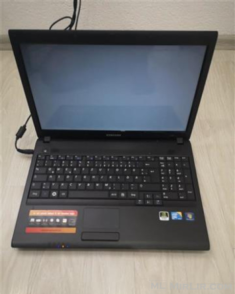 Laptop 15.6 inq