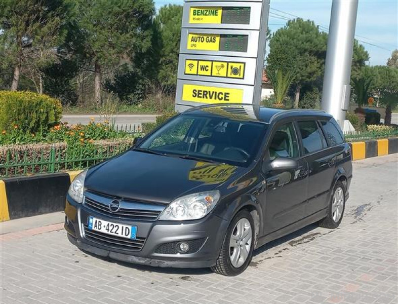 Opel Astra   1.7 Naft   2009