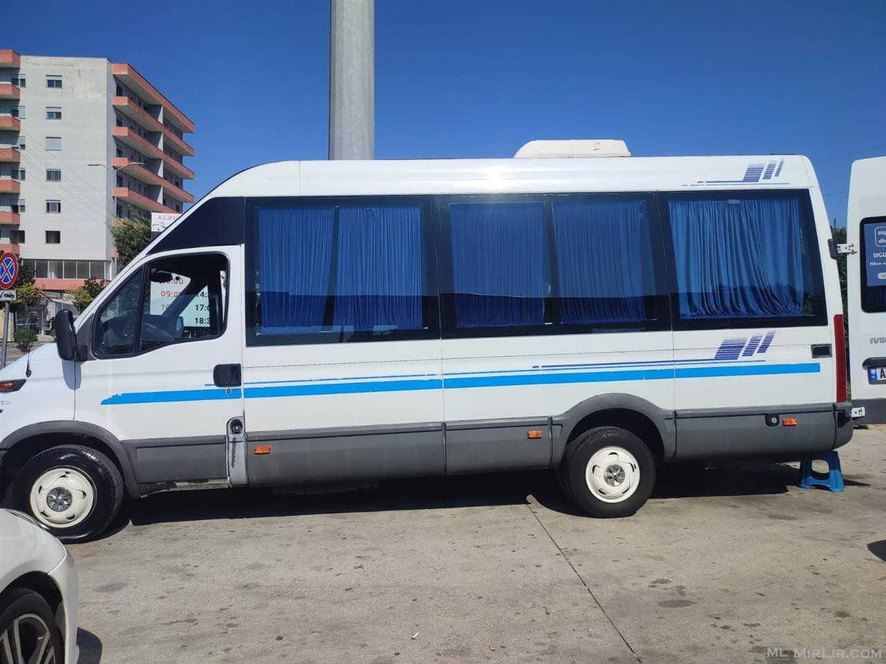 Minibus iveco daily 20 vende
