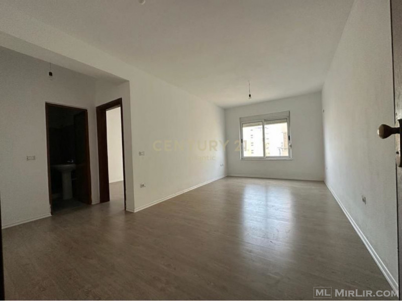 SHITET APARTAMENT 1+1 NE PLAZH ILIRIA !!