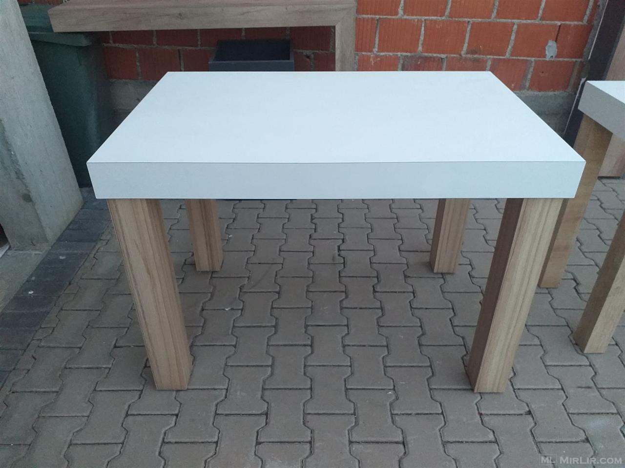 Tavolina per zyre/shtepi