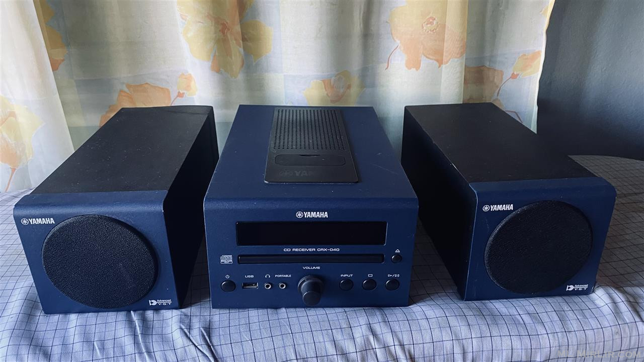 sistem audio  Yamaha crx-040