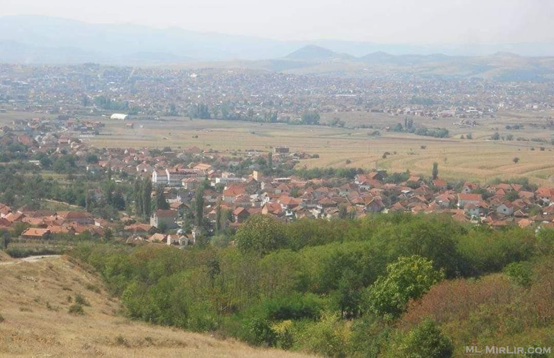 Tokë për shtëpi 2.5 km afër qendrës qytetit Gjilan