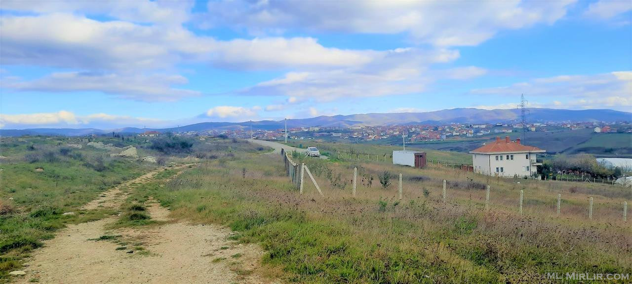 Shiten 20 ari tokë në Shkabaj Komuna e Prishtines