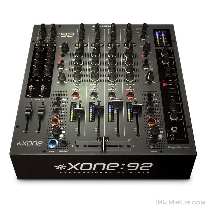 DJ Mixer i kanalit Allen & Heath Xone