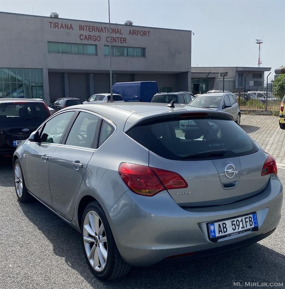 Opel Astra 2011 perfekte Landi Renzo G/B