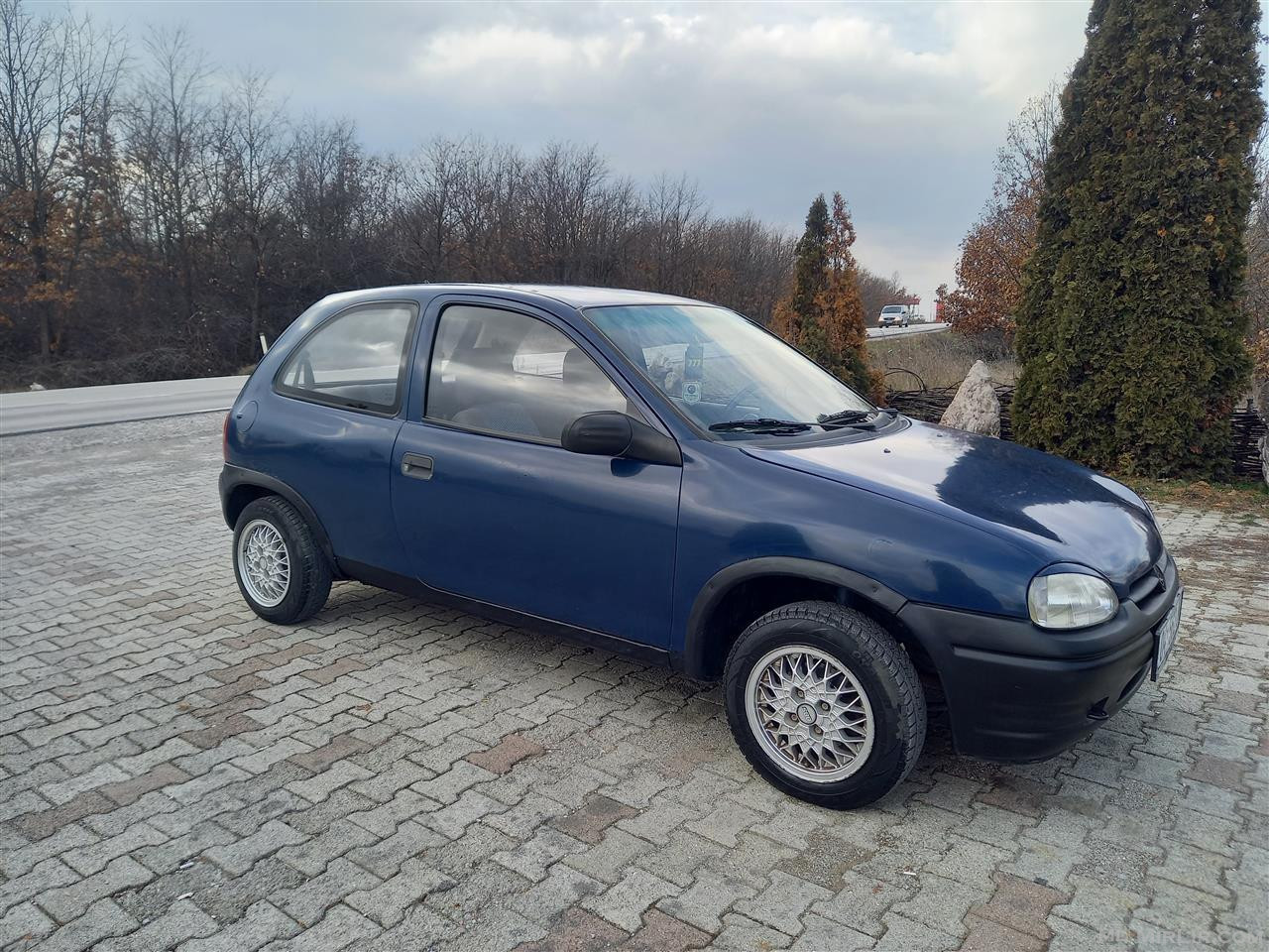 Shes Opel Corsa 1.2 Benzine