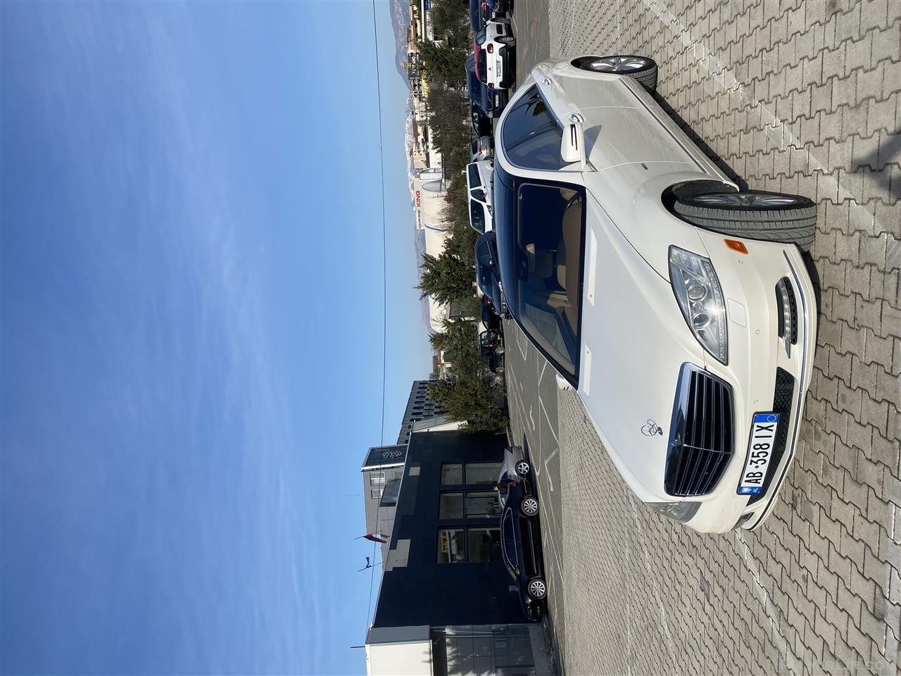 Shitet Mercedez - Benz 350 bluetec 4matic 