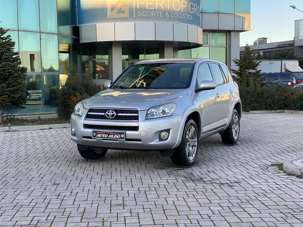 Toyota Rav 4•Viti 2009•2.2 Naft•Automat 