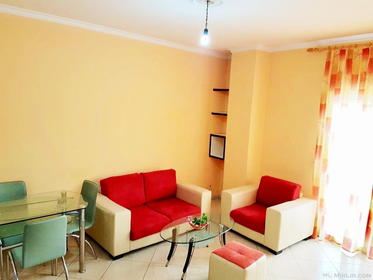 Shitet apartament 2+1, në rrugën \"Lef Sallata\", Vlorë