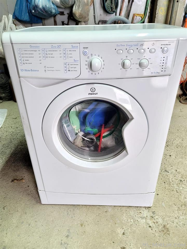 lavatrice indesit 5kg