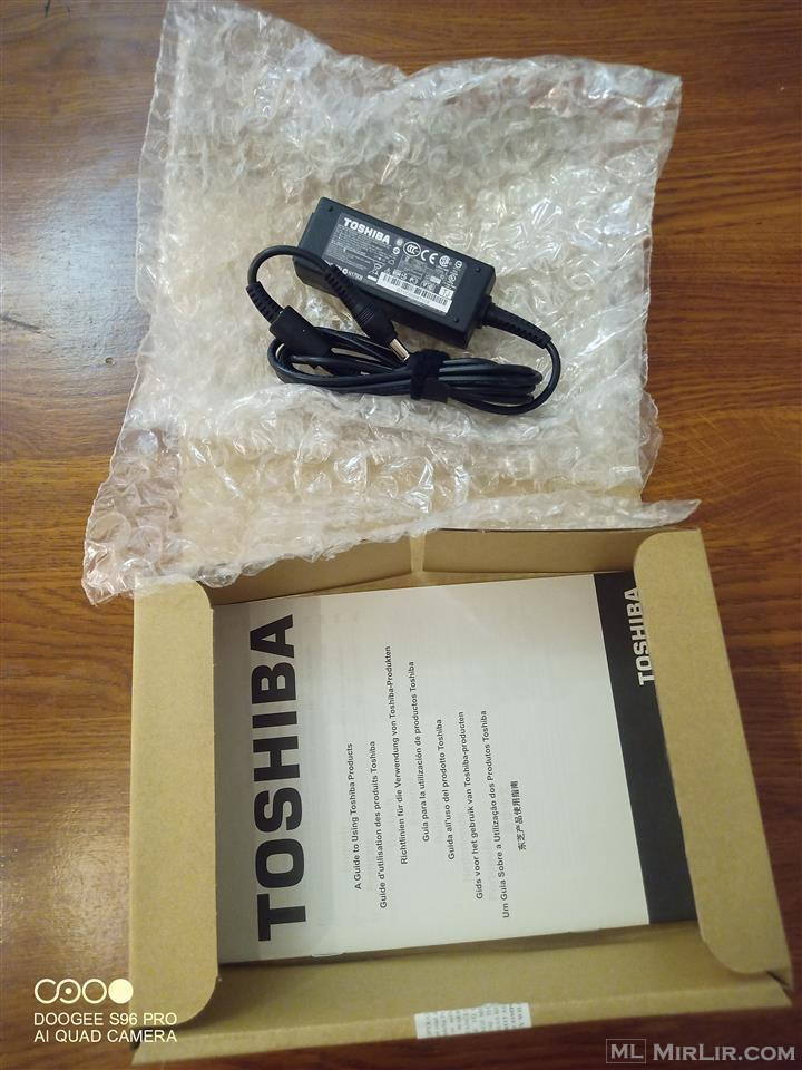 Toshiba Adapter i ri. 19 volt