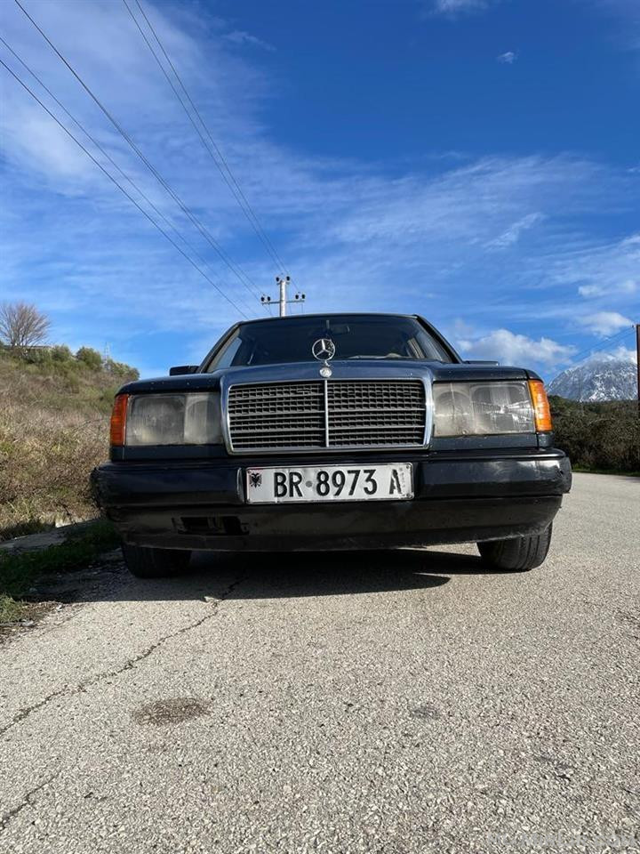 Shitet Mercedes 200D Classic 1987 - Vetem 2500 Euro